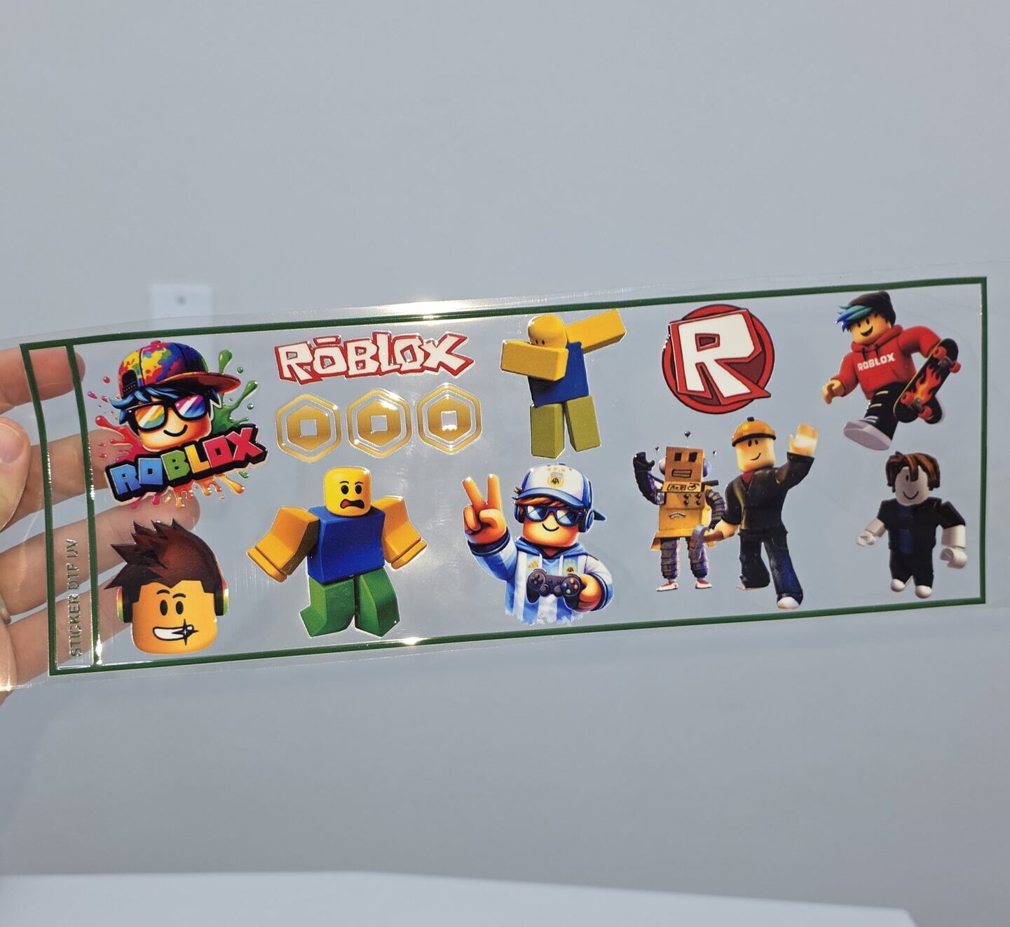 DTF UV 28X10 Roblox 1