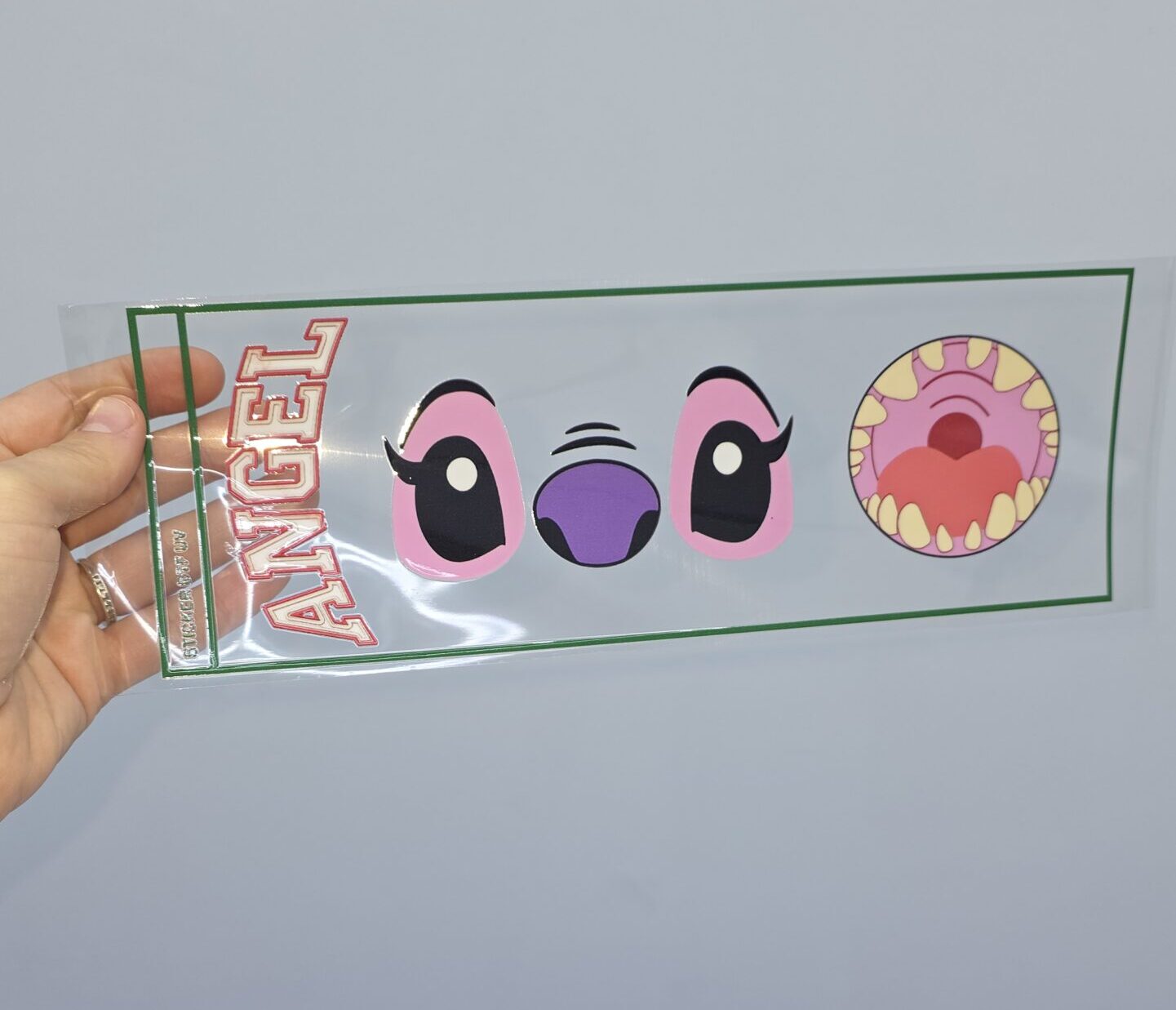 UV 28X10 Taza Boca Angela